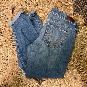 Hollister Low Rise Boyfriend Jeans, 3R